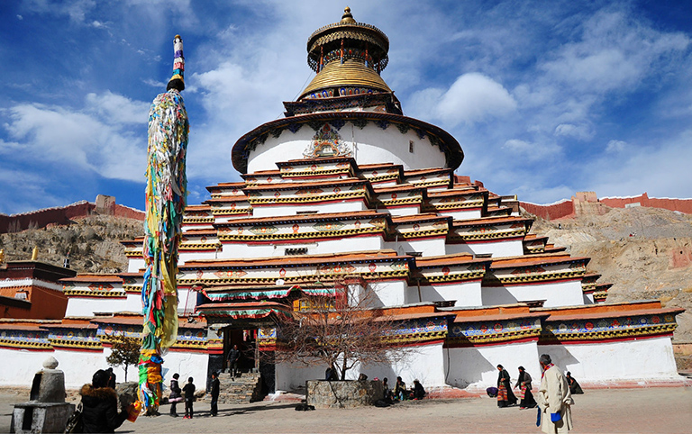 White Pagoda of Palcho Monastery