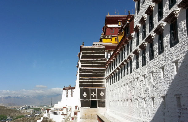 Travel to Tibet from Chengdu