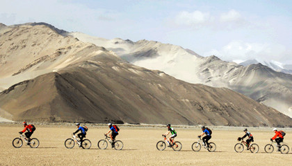 Tibet Cycling Tour