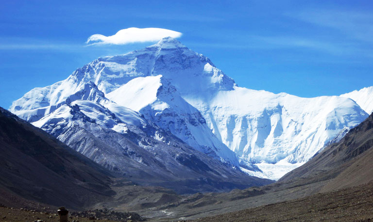 Mount Everest Flag Clouds