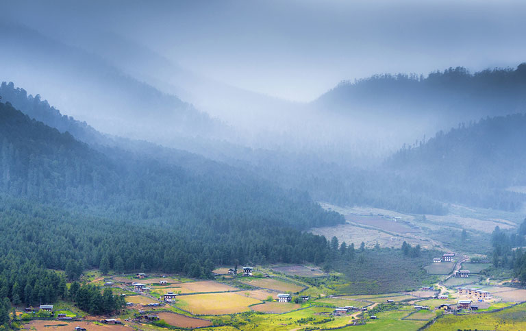 Pass the beautiful Valley on your road to Trongsa