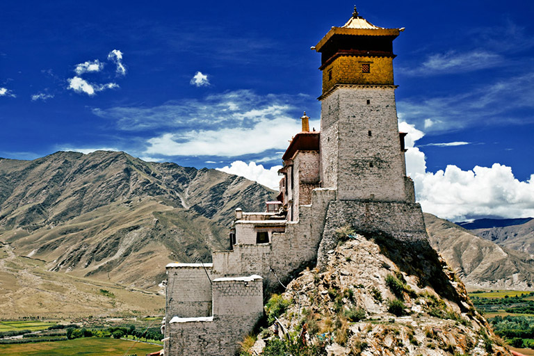 Tibet Travel Guide and Tips 2024/2025