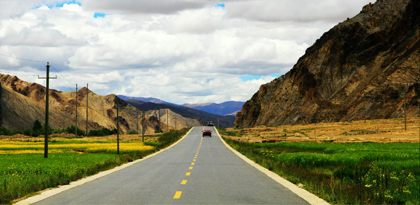 Traveling to Shigatse means a sightseeing journey