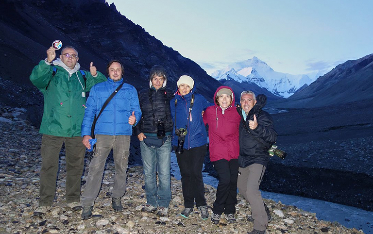 Alfonso's group from Italy visited Rongbuk Monastery to shoot Everest