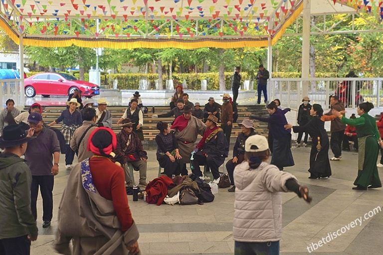 How to Spend 4 Days in Lhasa