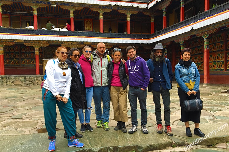 Silvia's group visited Tahilhunpo Monastery with Tibet Discovery