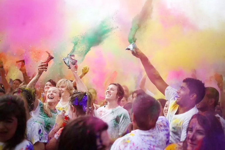 Celebrate Holi Festival to Welcome Spring Kathmandu Weather
