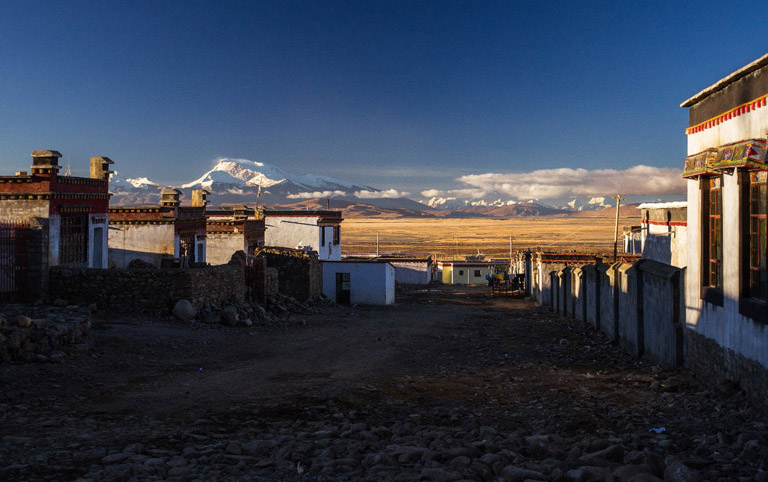 Darchen Town