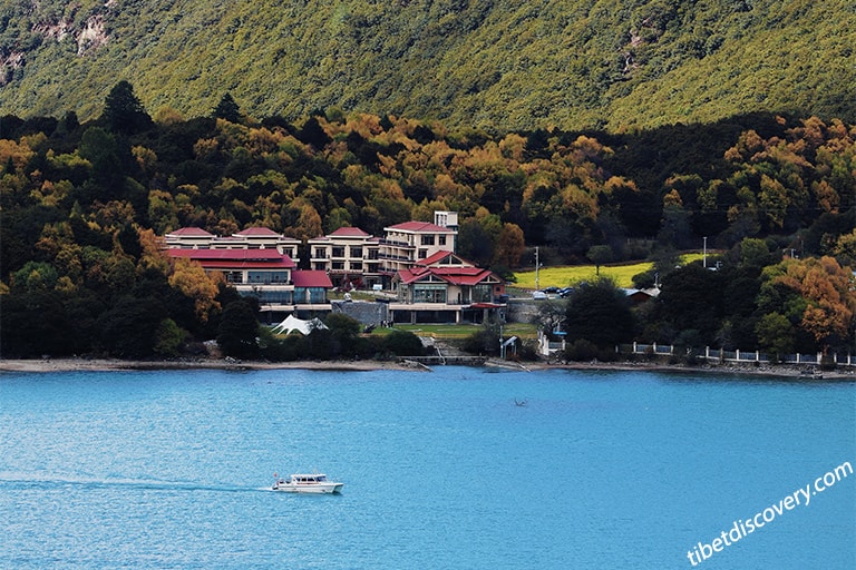 The Serene Waters of Basum-tso Lake  The Serene Waters of Basum-tso Lake