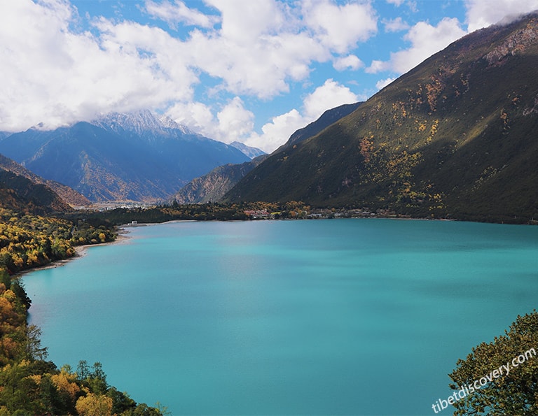 The Panoramic View of Basum-tso Lake