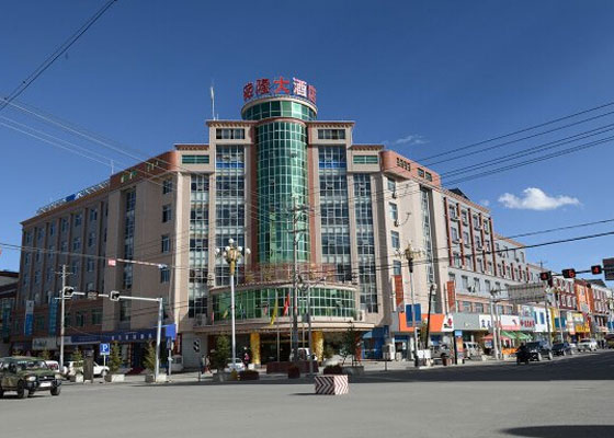 Facade of Zanglong Hotel