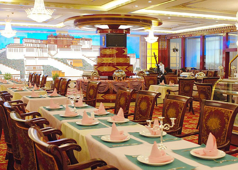 Dining Room of Lhasa Manasarovar Hotel