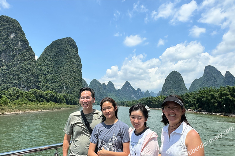 Our guests - David's family from USA experienced Li River Cuise in July, 2024