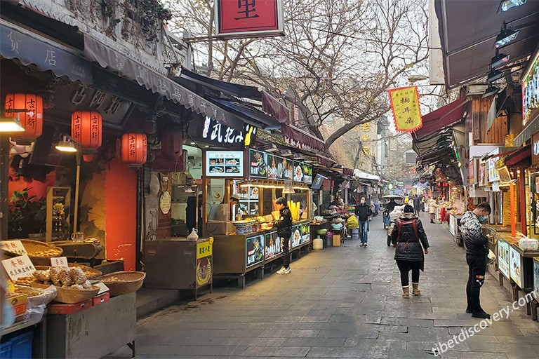 Muslim Quarter – Flavored Street with Xian food