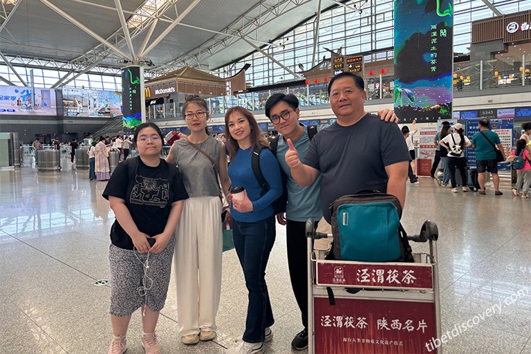 Pick up our guests - Gan's group from Malaysia at Xi'an Xianyang International Airport in June, 2024