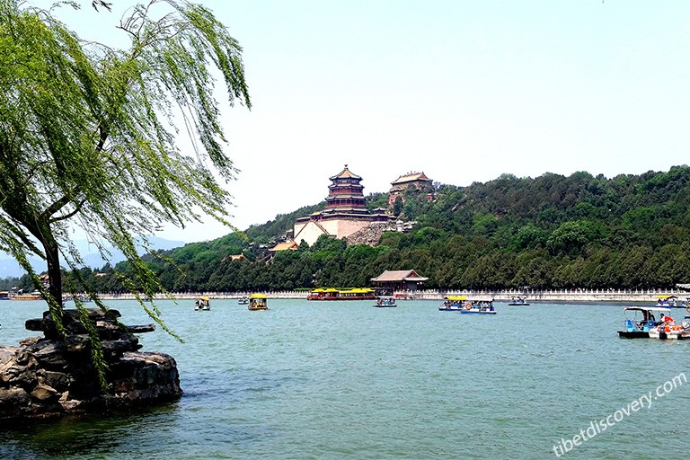 Wonderful Summer Palace for Summer Retreat