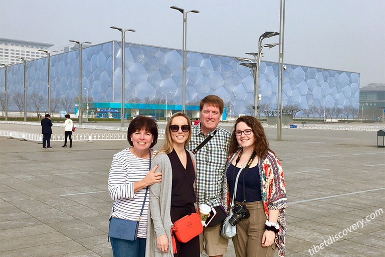 Our guests Taylor's group from USA visited Water Cube in Beijing