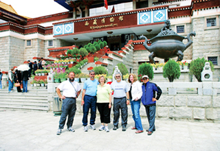 Lhasa Seniors Tour to Lhasa Museum