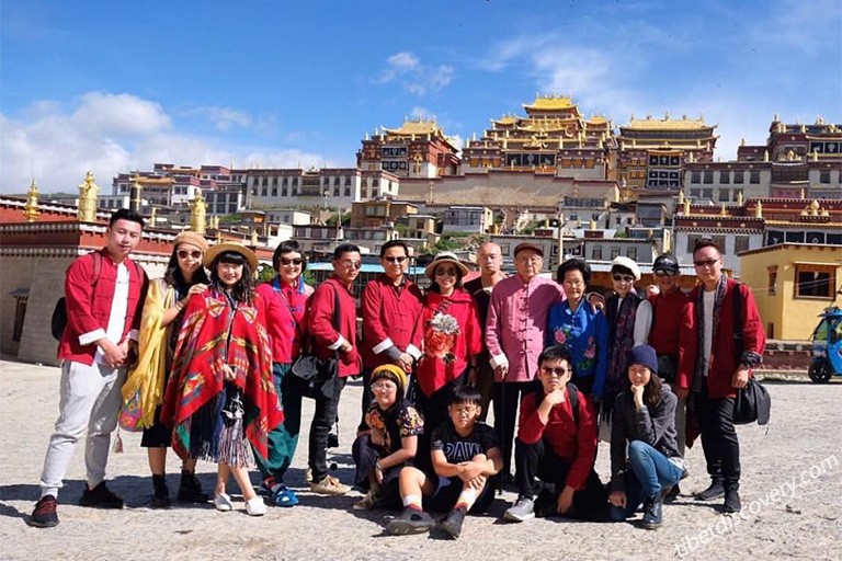 Our guests - Mutia's group from Indonesia visited Songzanlin Monastery in 2018
