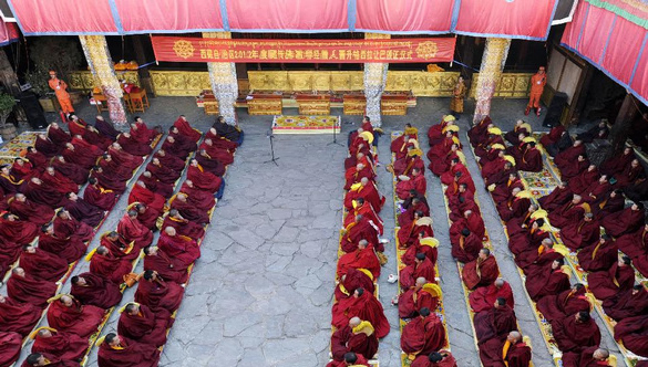 Eight lamas awarded highest academic degree Eight lamas awarded highest academic degree