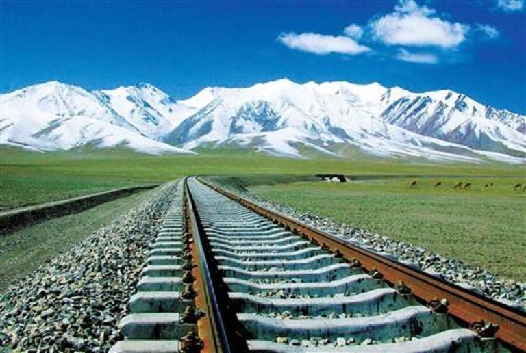 Green Corridor Along Tibetan Railway Qinghai Tibet Railway
