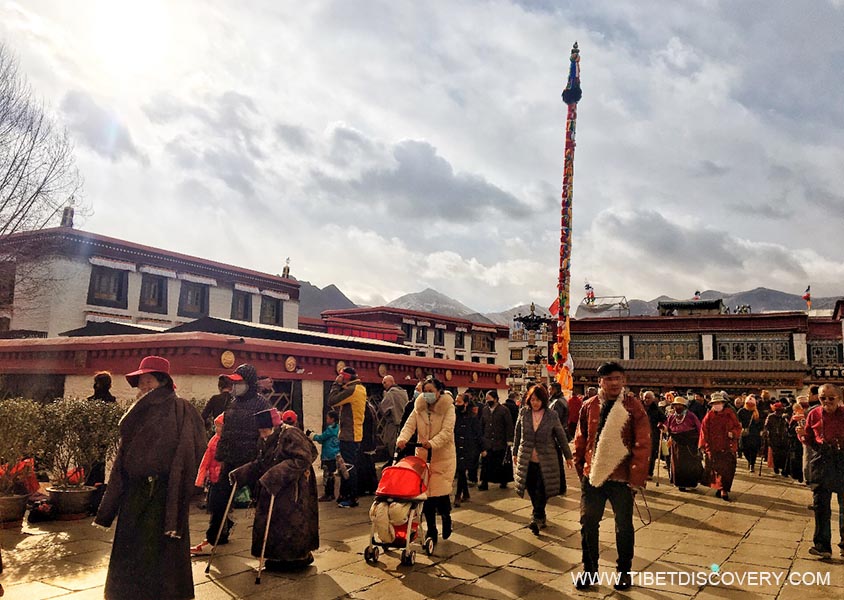 Ordinary Morning at Barkhor Street Tibet Trip Story