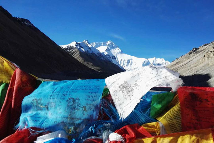 Picturesque Everest, shot by Sunrong