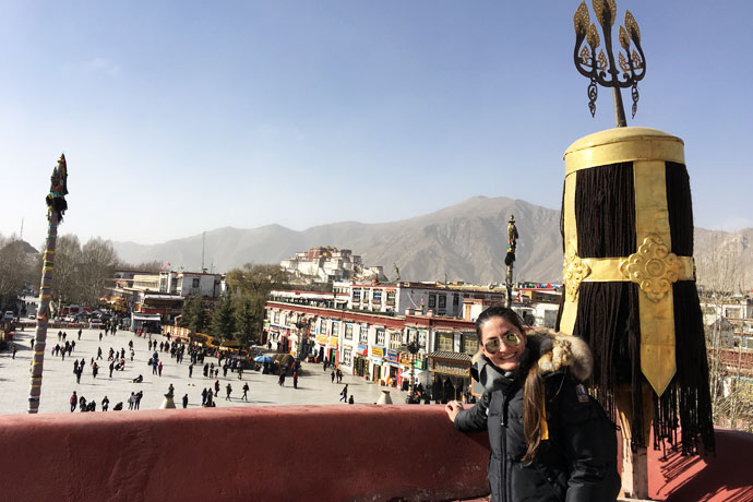 Virginia in Jokhang Temple